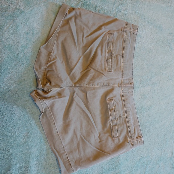 Olive Green SO Shorts Junior Size7 - Picture 2 of 3